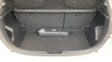 Toyota Yaris 1.5 Hybrid Icon Tech 5dr CVT Hybrid Hatchback